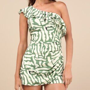 Lulus Time To Vacay Green And Beige Abstract One-shoulder Skort Romper - Size L